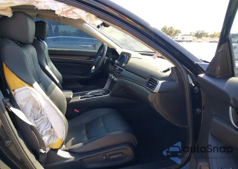 2018 Honda Accord Ex-L 2.0T from USA, damaged, VIN 1HGCV2F53JA006255